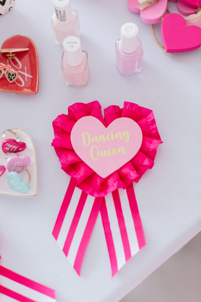 Valentine's Day craft: "Dancing Queen" medallion pin and conversation heart ring
